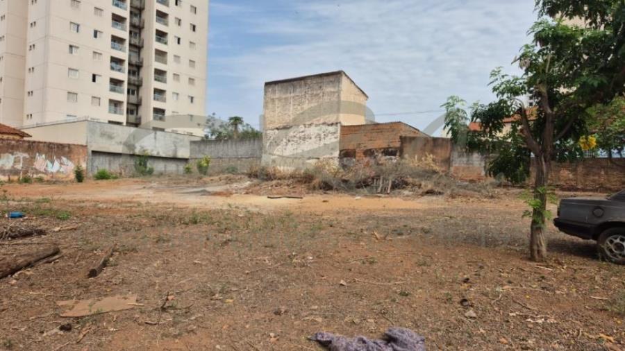 Terreno Urbano – R. Pedro Amaral, 2554 até 2590, bairro Boa Vista em São José do Rio Preto Terreno Urbano em São José do Rio Preto, localizado em São José Do Rio Preto - SP, bairro Boa Vista